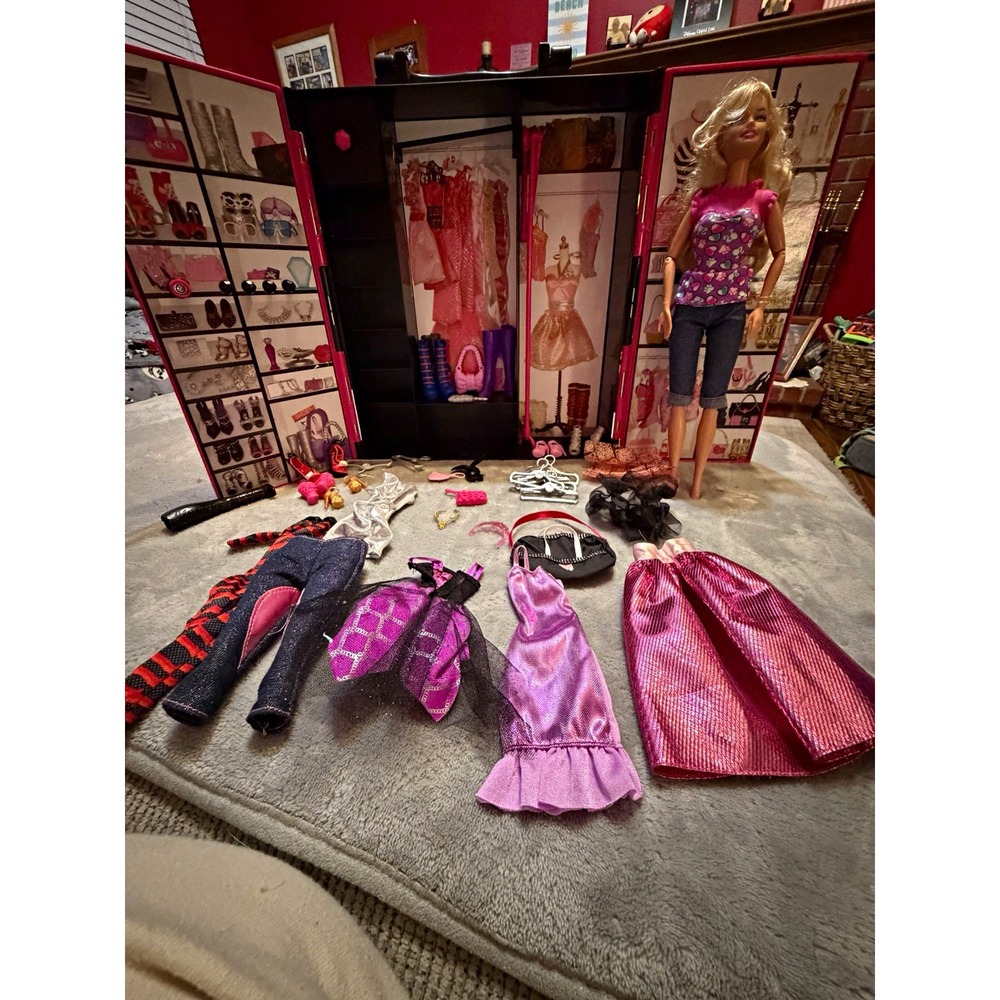 Barbie Folding Closet Wardrobe Playset w/ 11in Articulated Doll Clothes
